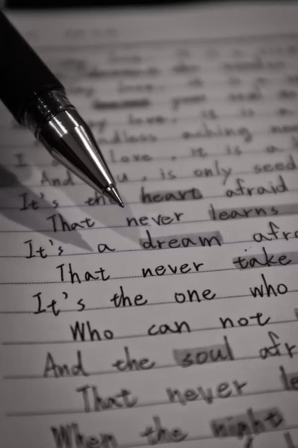 Writing an SOP That Doesn't Read Like Everyone Else's